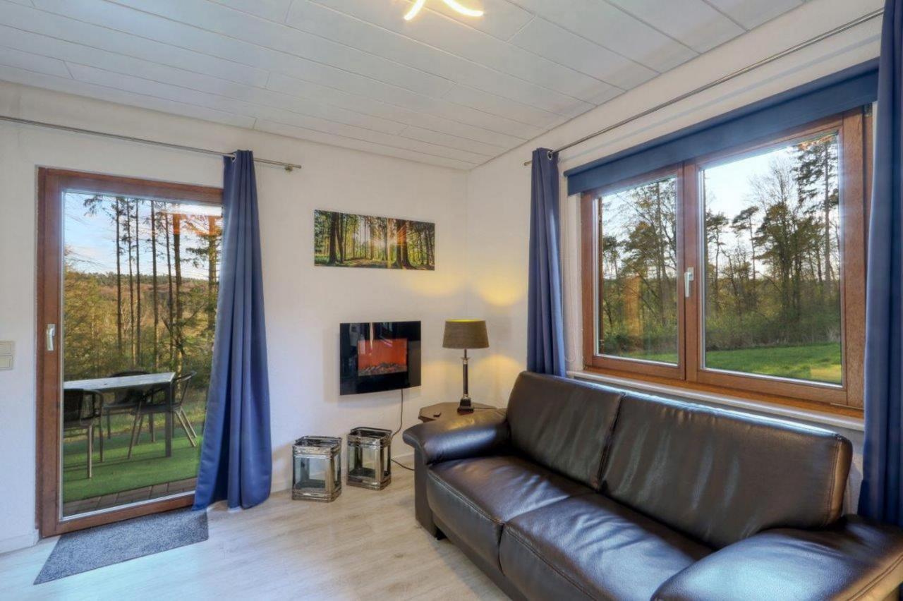 Seepark Kirchheim Ferienhaus Bei Zeta Mit Sauna Exteriér fotografie