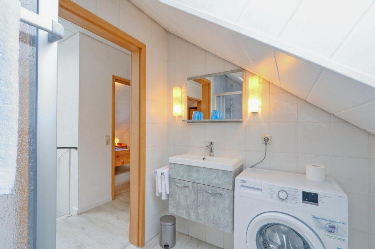 Seepark Kirchheim Ferienhaus Bei Zeta Mit Sauna Exteriér fotografie
